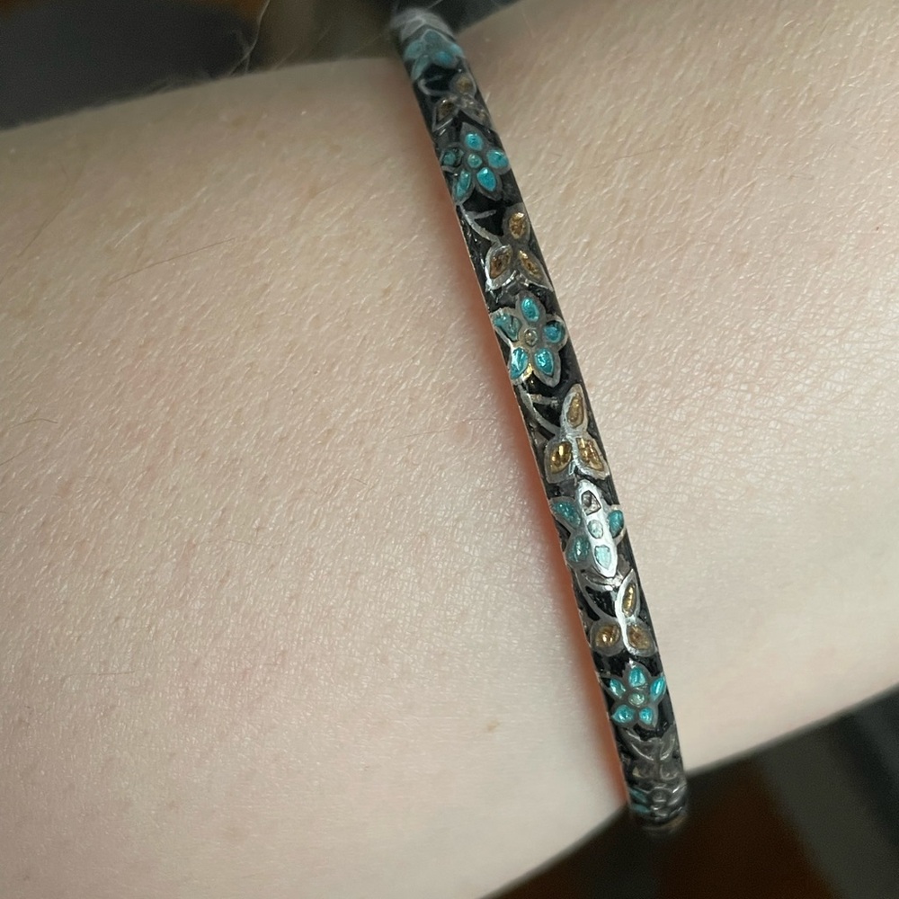 Vintage Antique Enamel Cloisonne Bangle Bracelet; 3 inches